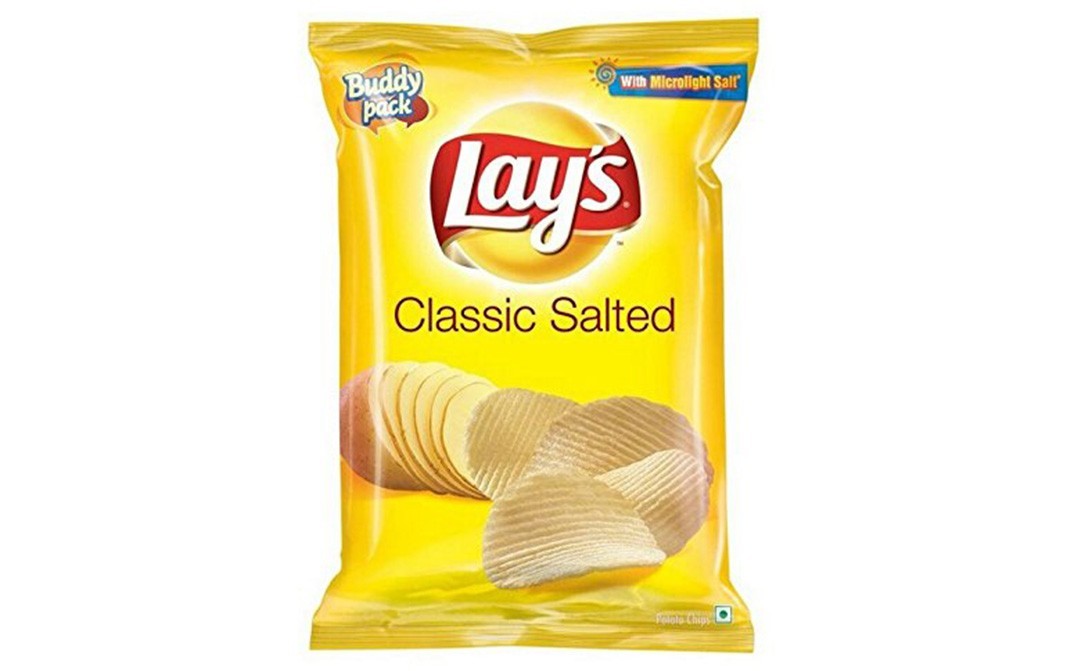 Lay's Classic Salted Potato Chips    Pack  52 grams